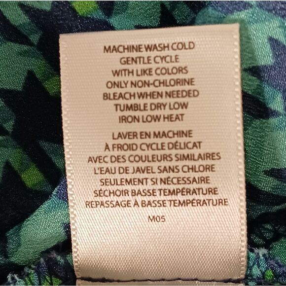 Van Heusen Silky Tank Top Split Neck Flowy Teal Blue - Picture 9 of 9